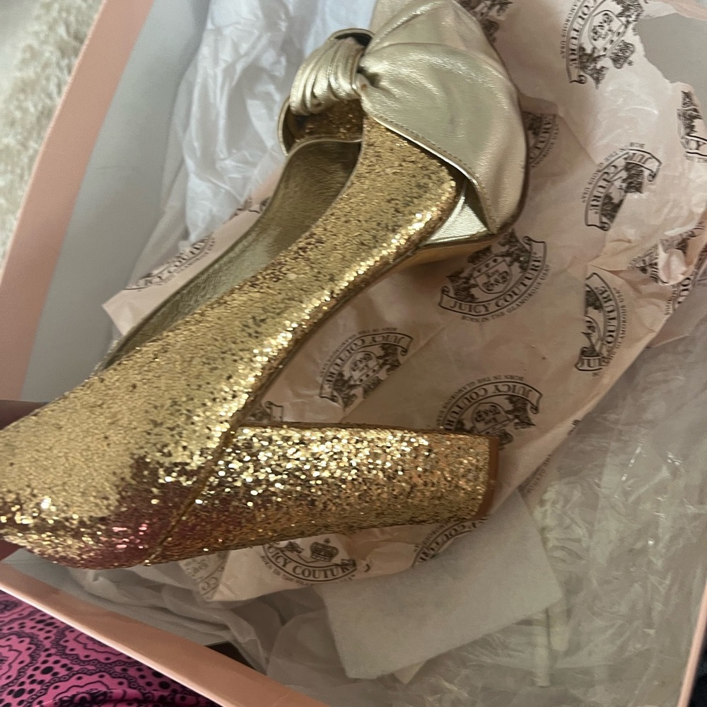 Juicy Couture Gold Glitter Heels with Bow